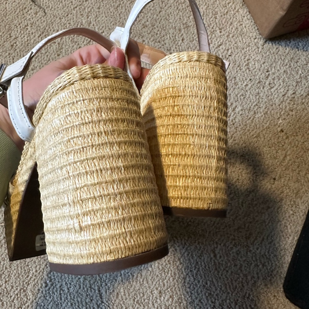NWOT Schutz Stacie chunky raffia heels - Picture 6 of 6